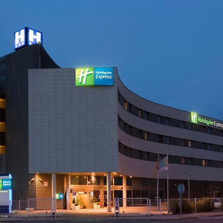 Holiday Inn Express Molins De Rei By Ihg Εξωτερικό φωτογραφία